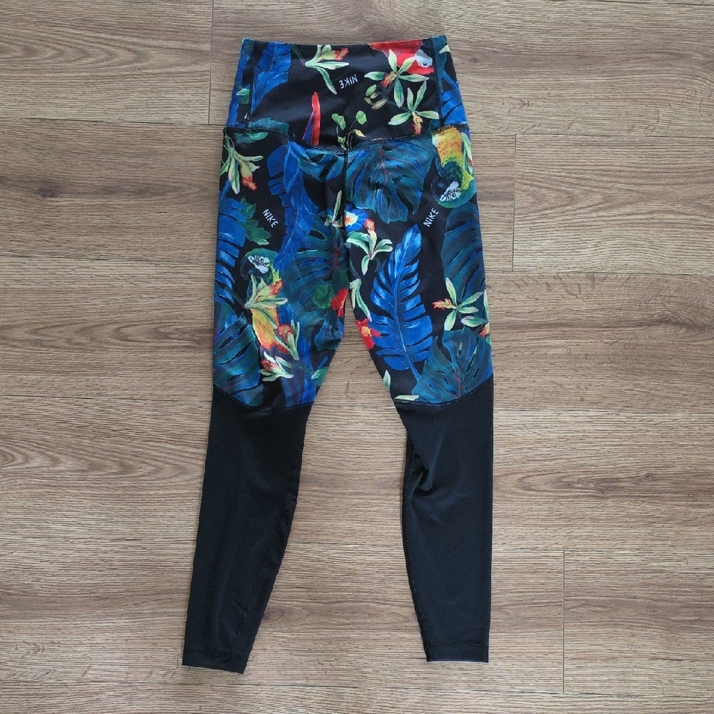 Nike Tropical Print Mesh-Panel Leggings, Size Small - Picture 6 of 6